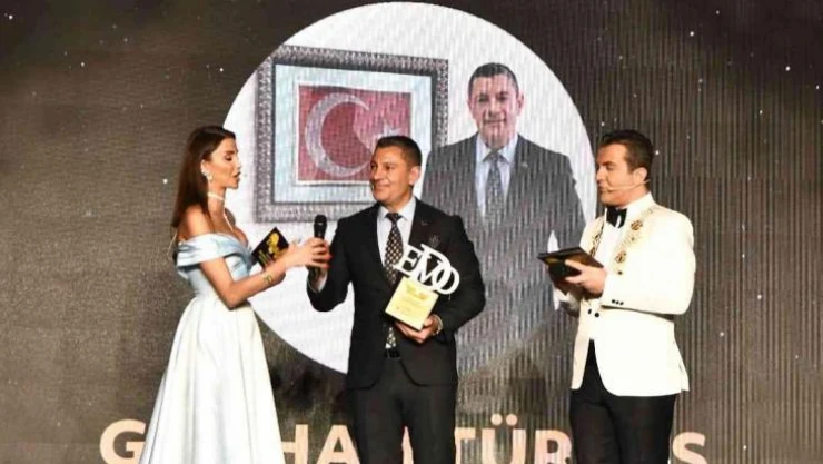 Öngel'e yılın iş adamı ödülü