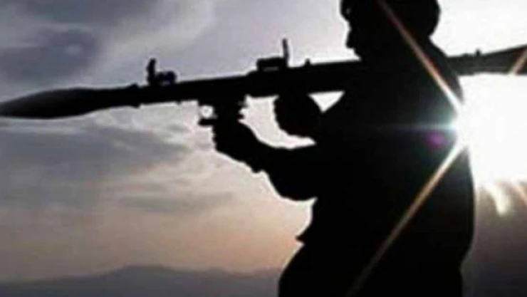 PKK çözülüyor... 7 terörist daha teslim oldu