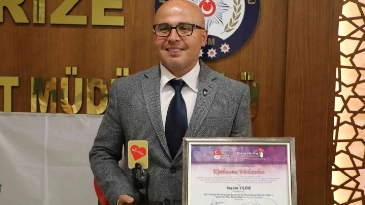 Polis memuru Seçkin Yıldız'a fair-play ödülü