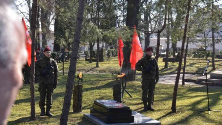 Polonya'da 18 Mart Çanakkale Şehitleri ve Galiçya Cephesi Şehitleri anıldı