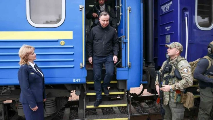 Polonya, Estonya, Letonya ve Litvanya liderleri Kiev'de