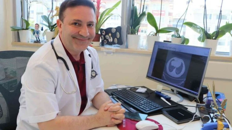 'Kovid-19 vakaları azaldı, 'baktariyel pnömoni' salgını başladı'