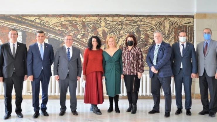 Rektör Tabakoğlu, Romanya Köstence Ovidius Üniversitesi'ni ziyaret etti