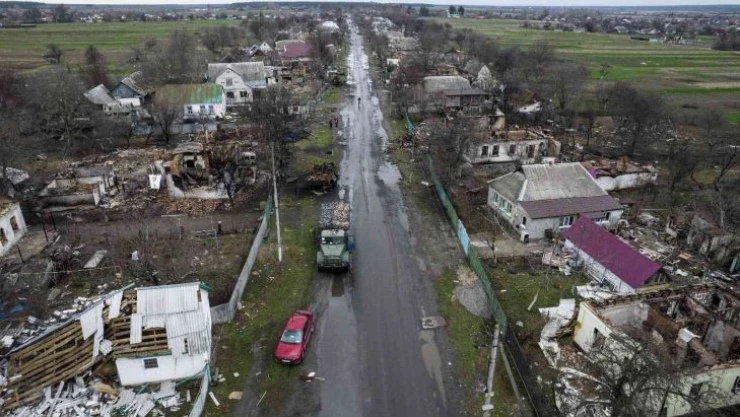 Rus ordusu, Andriivka köyünü 'çocuk ve kadın var' yazılarına rağmen bombaladı