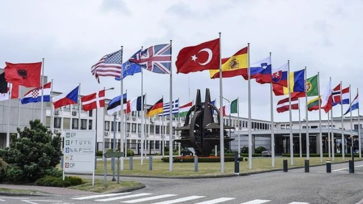 NATO: Rus savaş uçağı Türk hava sahasını ihlal etti