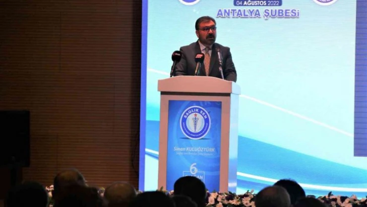 Sağlık-Sen Antalya Şubesi'nde, Kuluöztürk güven tazeledi