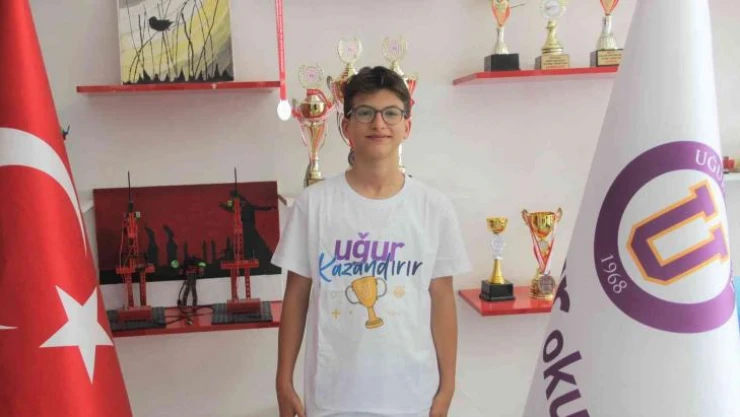Şanlıurfa Uğur Okulları öğrencisi Türkiye birincisi oldu