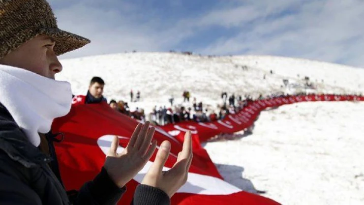 Sarıkamış şehitleri yurdun dört bir yanında anıldı