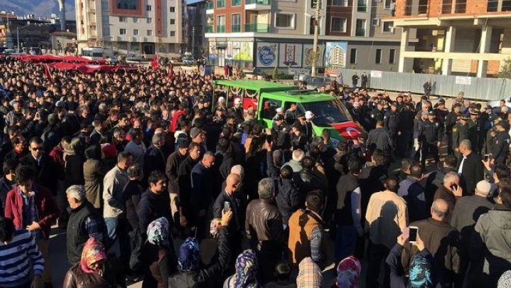 Şehit Jandarma Uzman Çavuş Hüseyin Şerbetçi toprağa verildi
