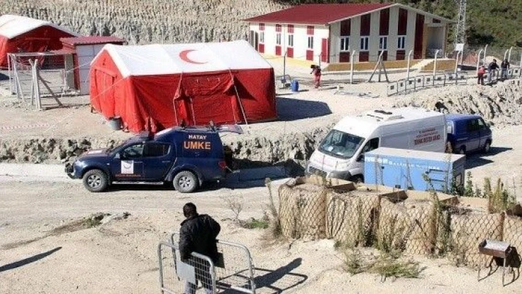 'Sıfır noktasındaki sahra hastanesi hizmete hazır'