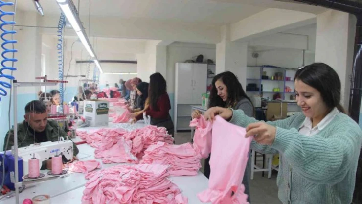 Şırnak'ta devlet destekli kurulan fabrika 100 kişiye ekmek kapısı oldu