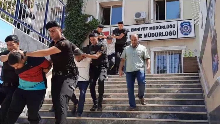 Şişli'de 1'i polis 5 kişinin yaralandığı olayla ilgili 9 kişi gözaltına alındı