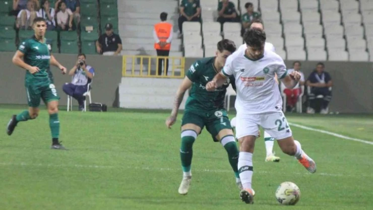 Spor Toto Süper Lig: Giresunspor: 0 - Konyaspor: 0 (İlk yarı)