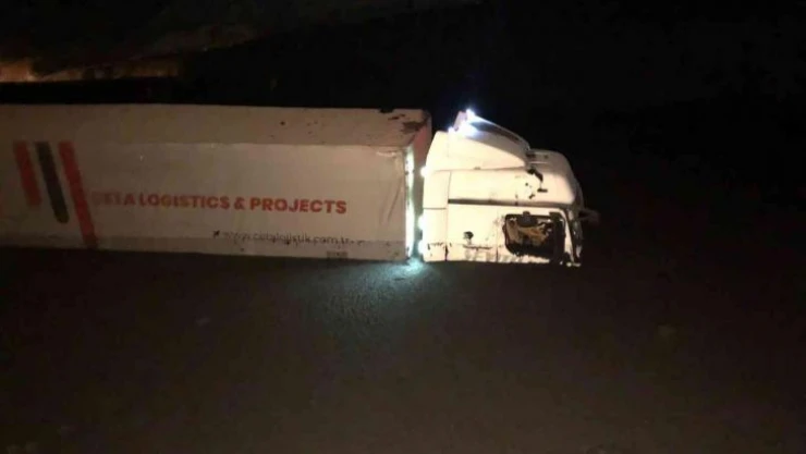 TAG Otoyolu'nda atık paniği