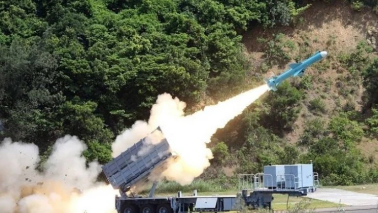 Tayvan, 3 günlük füze denemelerine başladı