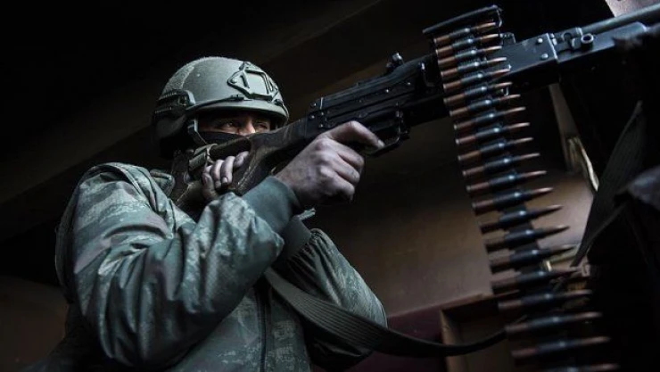 'Teröristi görmeden ateş etmiyorlar'