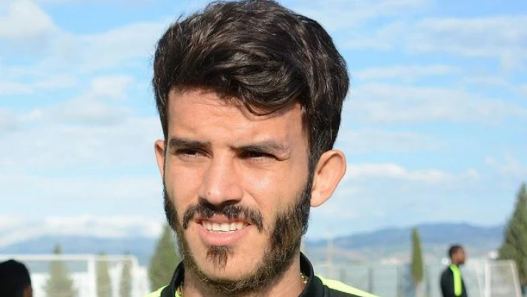 Trabzonspor Güray Vural'ı renklerine bağladı