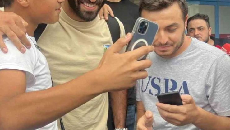 Trabzonspor'un yeni transferi Umut Bozok kente geldi