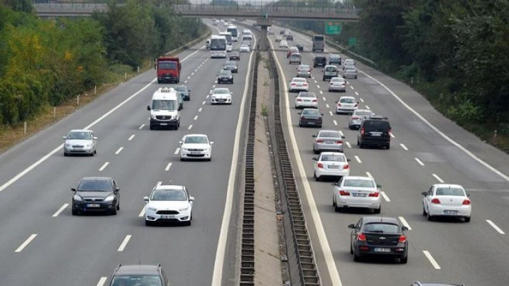 Trafiğe kayıtlı araç sayısı arttı