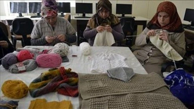 Türkmen çocukları kadınların şefkat eli ısıtacak