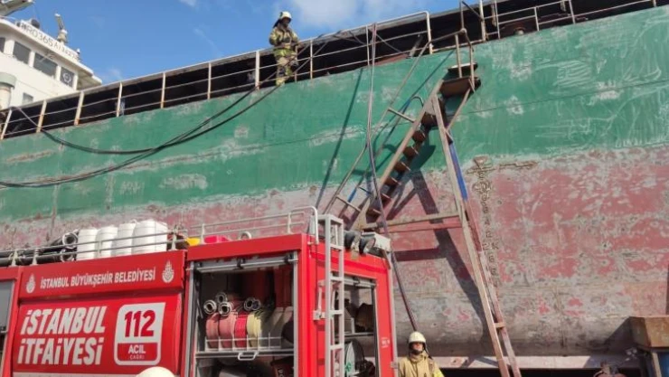 Tuzla'da gemide yangın paniği