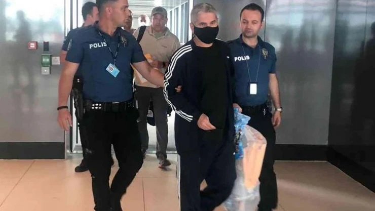 Uyuşturucu baronu Memet Gezer Türkiye'ye getirildi