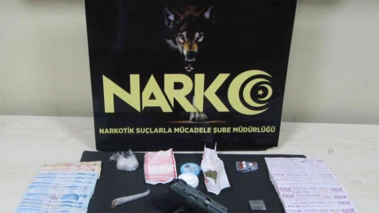Uyuşturucu satıcısı polisin operasyonu ile yakalandı