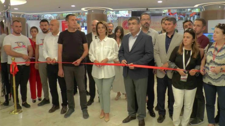 Vali Becel: 'Gençlerimiz yeteneklerine ve becerilerine göre tercih yapsınlar'