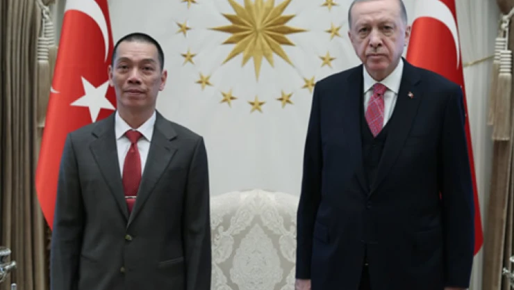 Vietnam Büyükelçisi Do Son Hai, Cumhurbaşkanı Erdoğan'a güven mektubu sundu