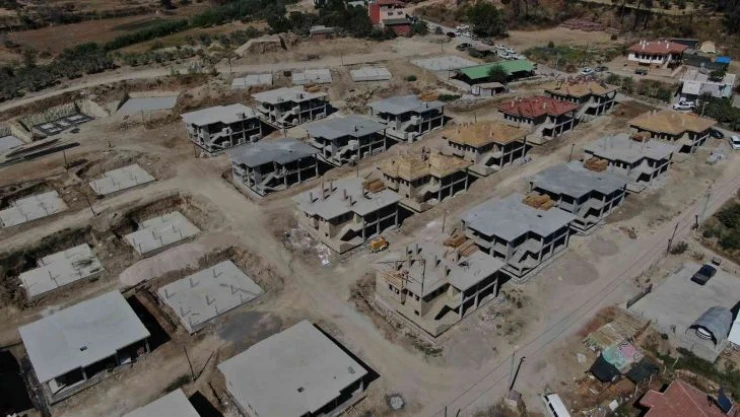 Yangının 1'inci yılında Manavgat'ta yaralar sarılıyor
