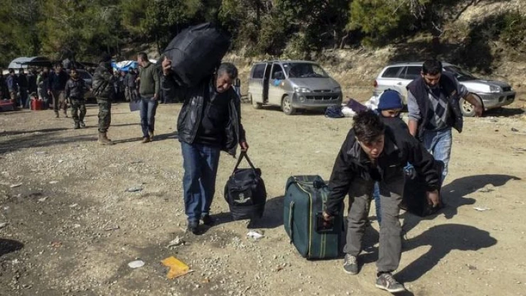 Yayladağı'ndan Türkiye'ye girişler devam ediyor