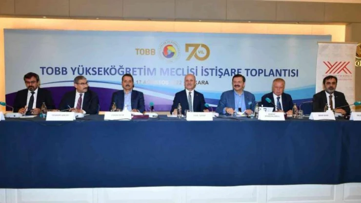 YÖK Başkanı Özvar: 'Vakıf üniversitelerinin ekstra bir indirim kampanyası yapması faydalı olacaktır'